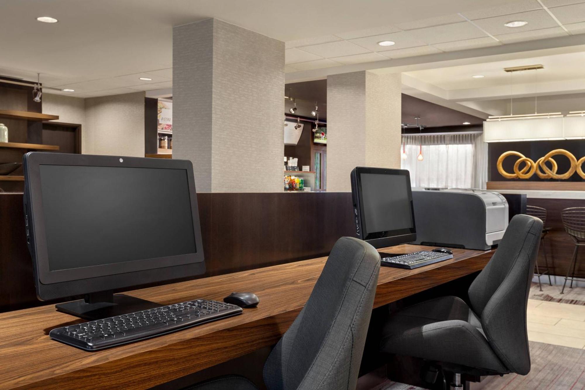 מלון Courtyard By Marriott San Jose South/מורגן היל מראה חיצוני תמונה