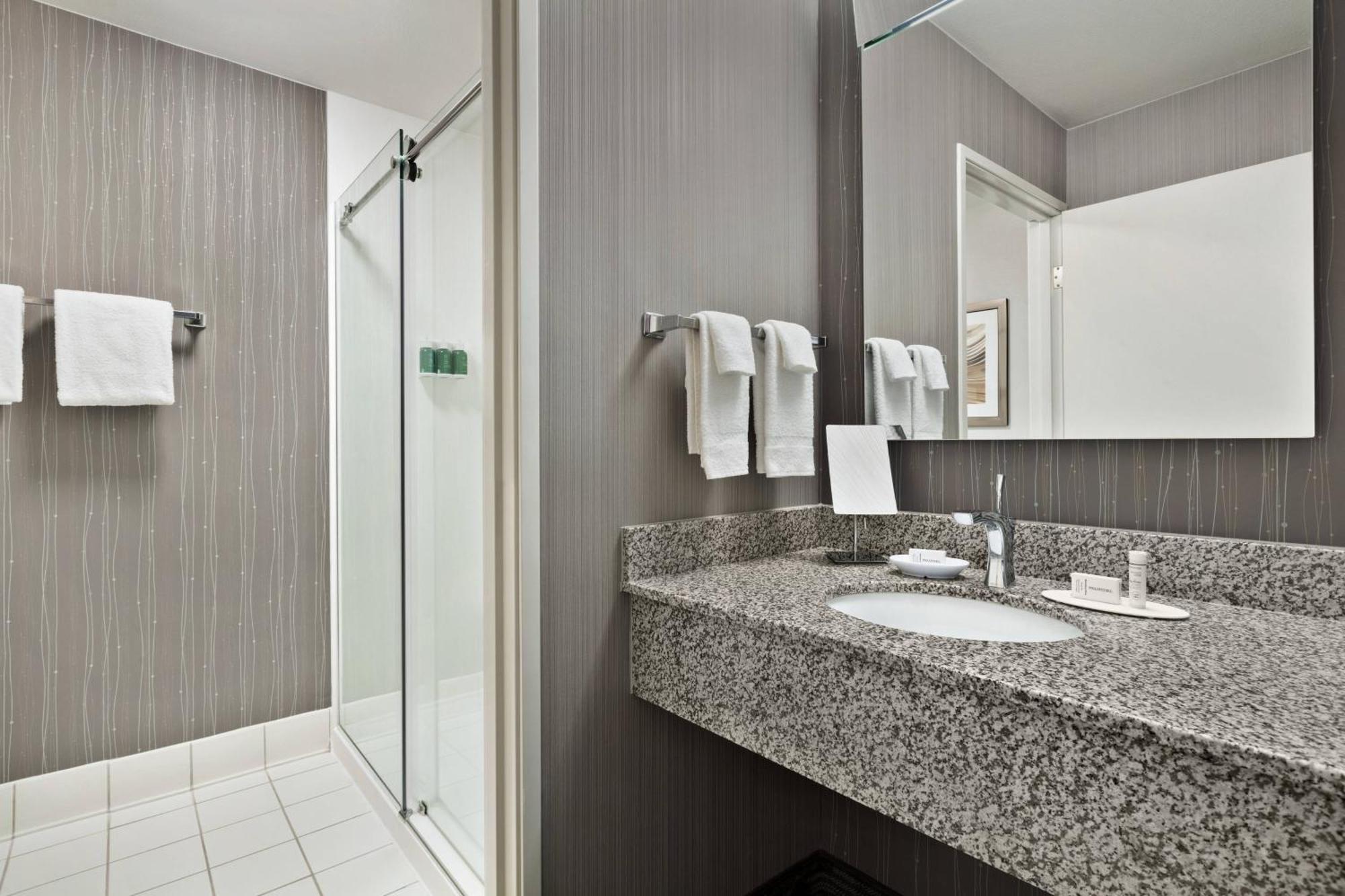 מלון Courtyard By Marriott San Jose South/מורגן היל מראה חיצוני תמונה
