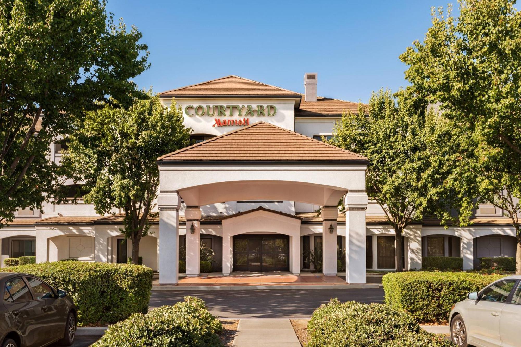מלון Courtyard By Marriott San Jose South/מורגן היל מראה חיצוני תמונה