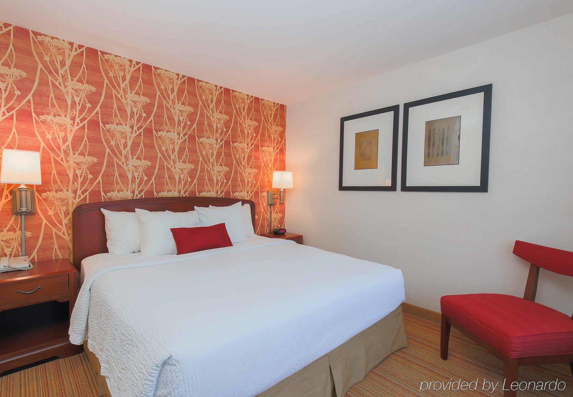 מלון Courtyard By Marriott San Jose South/מורגן היל מראה חיצוני תמונה